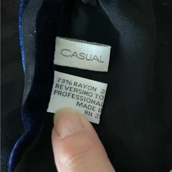 Striped Velvet Scarf - Picture 3 of 3